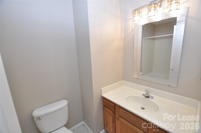 Building Photo - 8421 Southgate Commons Dr