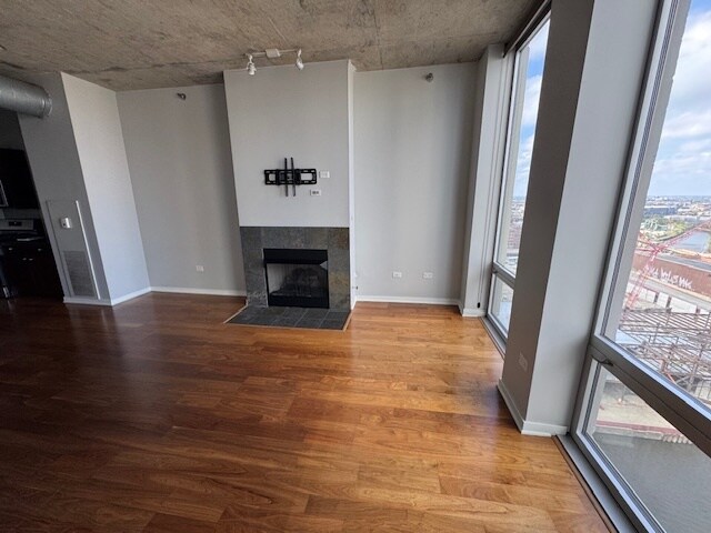 Building Photo - 700 N Larrabee St