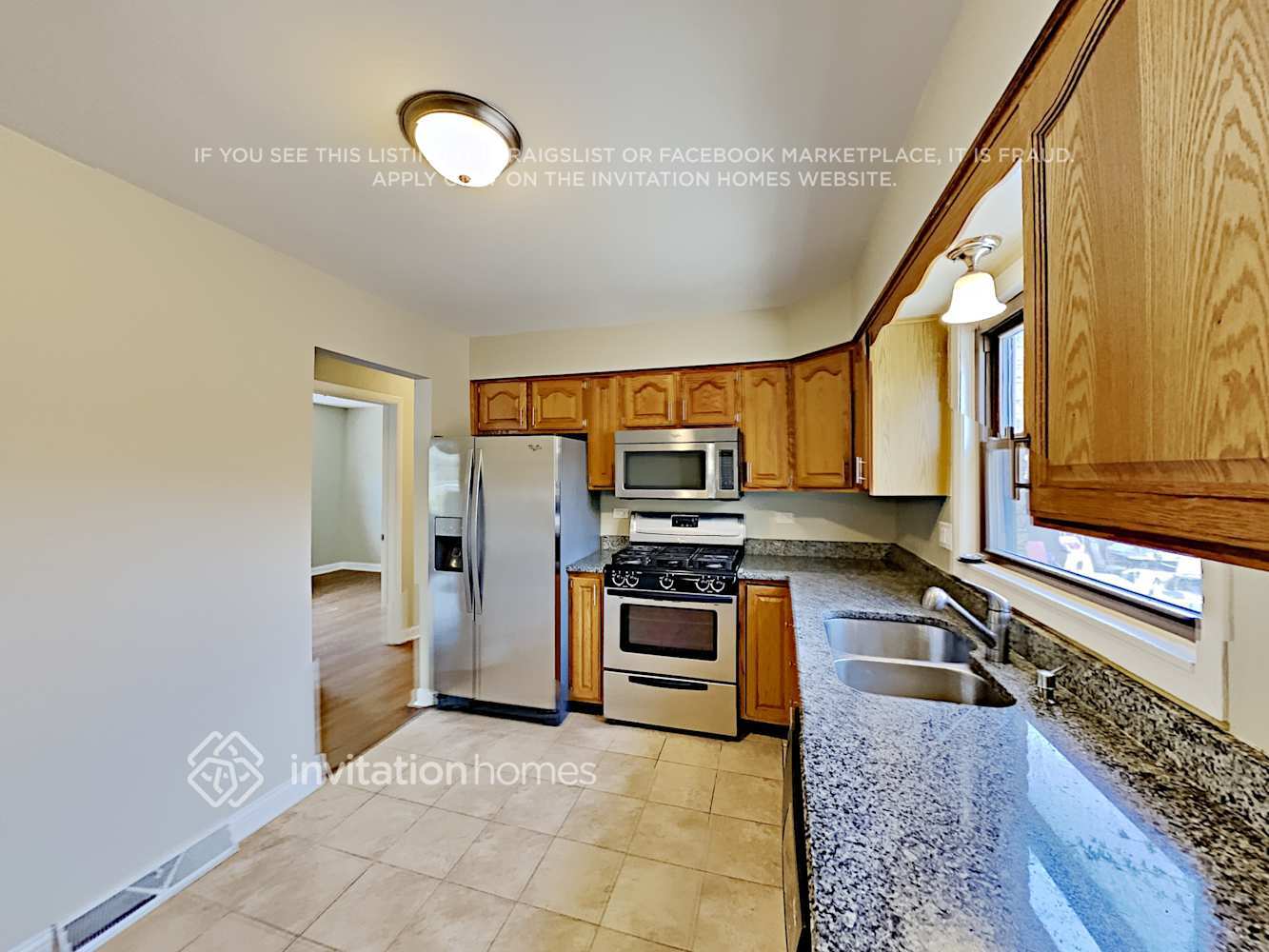 Building Photo - 10024 Minnick Ave