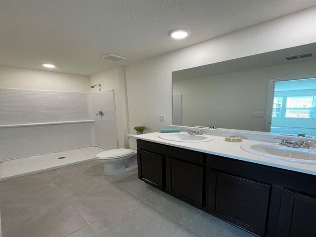 Building Photo - 6579 SW 81st Lp