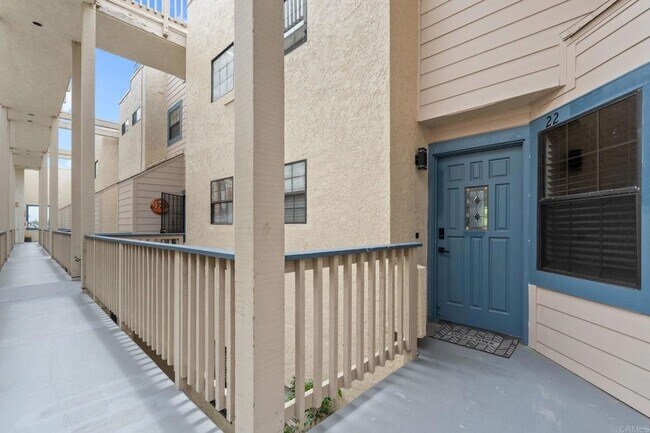 Building Photo - 270 Dahlia Ave