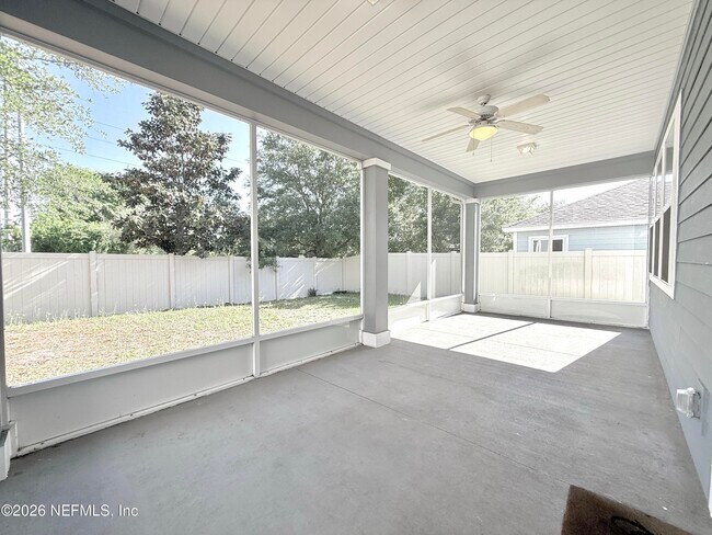 Building Photo - 12357 Sea Island Dr