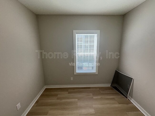 Building Photo - 817 Belleview Ave