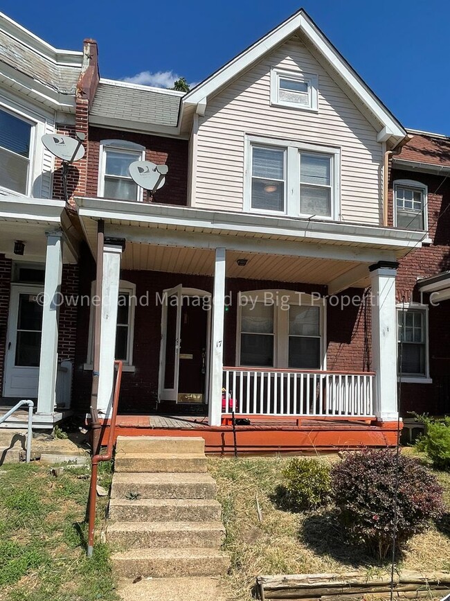 Building Photo - CUTE! 3bd Townhouse in Baynard Village