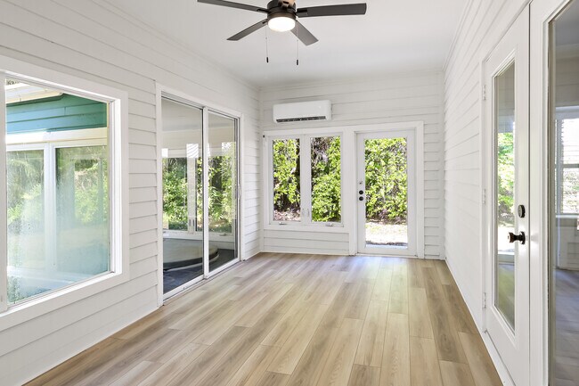 Building Photo - 410 Arrowhead Trail