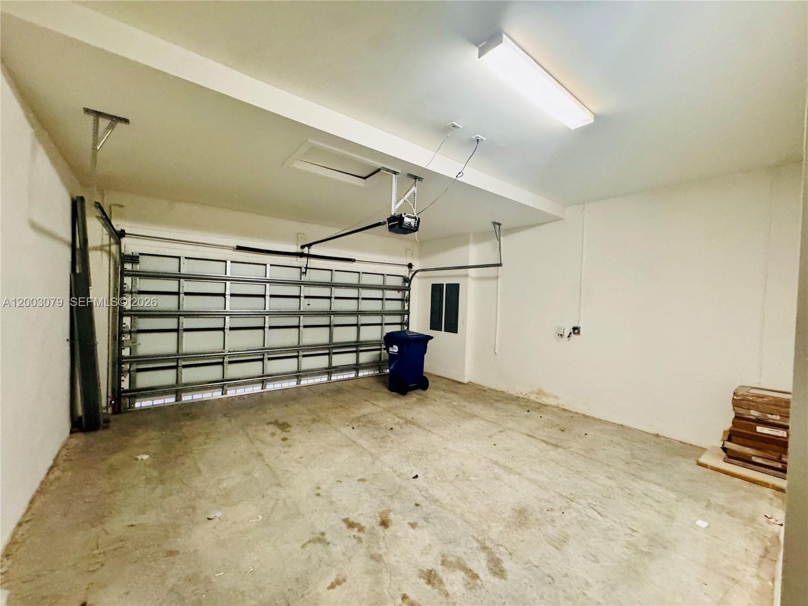 Building Photo - 8108 NW 48th Ter