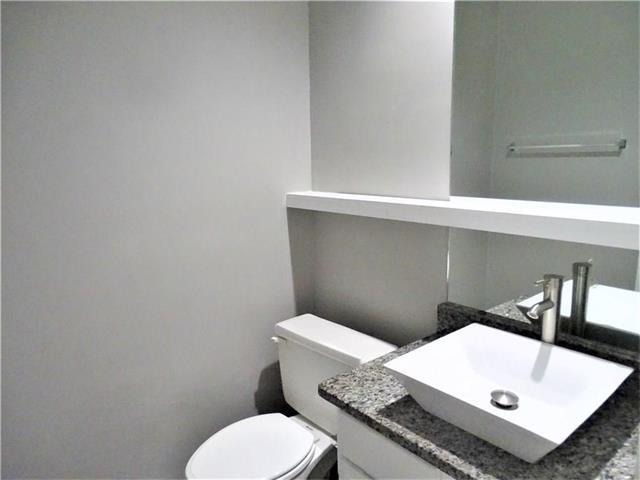 Building Photo - 2252 Jackson Cir
