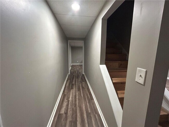 Building Photo - 4188 Azalea Ct