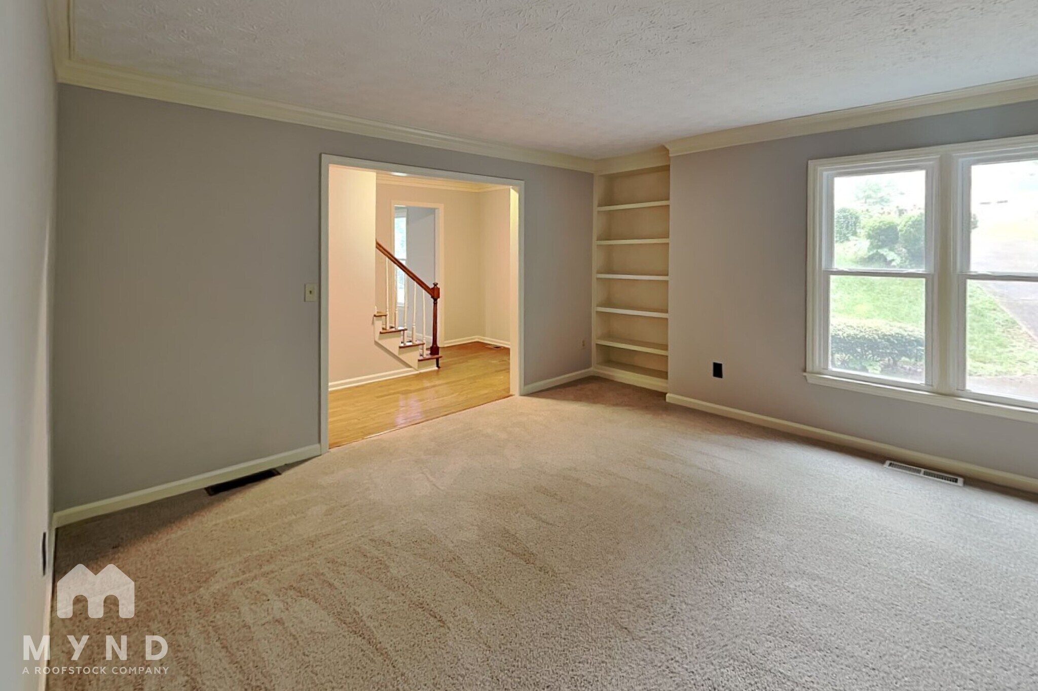 Building Photo - 4915 Willow Ln