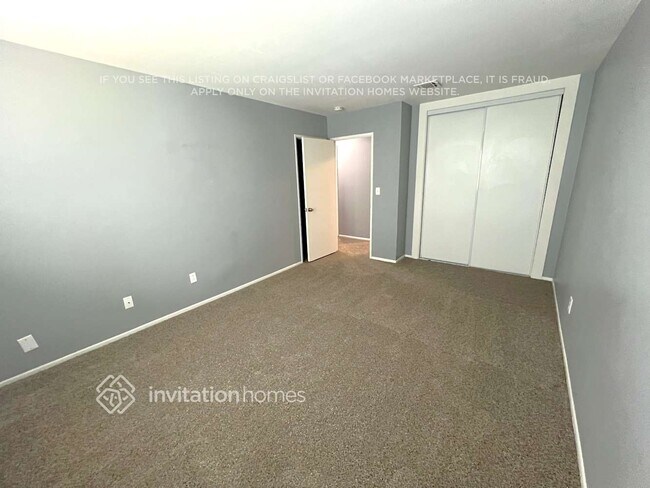 Building Photo - 2887 Cimarron Rd