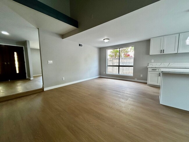 Building Photo - Welcome Home! Beautifully Renovated 3-Bedroom Pool Home in the Heart of Cypress