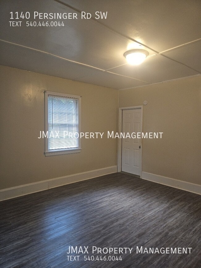 Building Photo - 1140 Persinger Rd SW