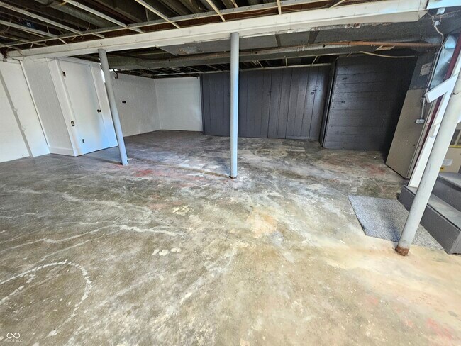 Building Photo - 2307 Arrow Ave