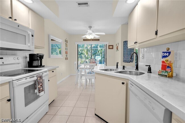 Building Photo - 3749 SW 1st Pl