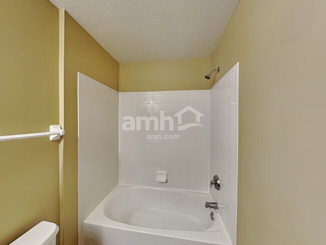 Building Photo - 2395 Featherwood Drive