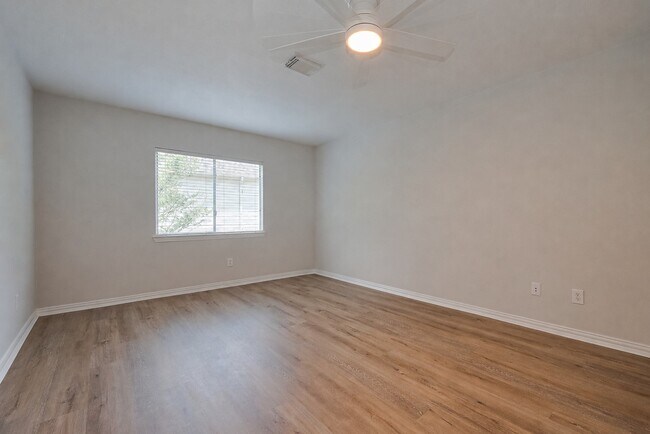 Building Photo - 66 Marquise Oaks Pl