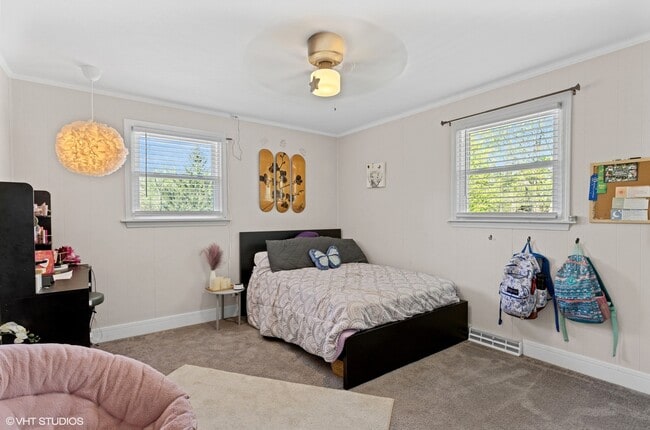Building Photo - 11051 Elmwood Ct