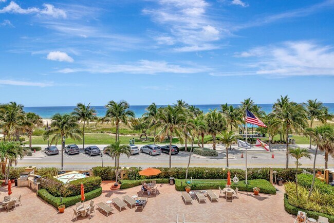 Building Photo - 328 N Ocean Blvd