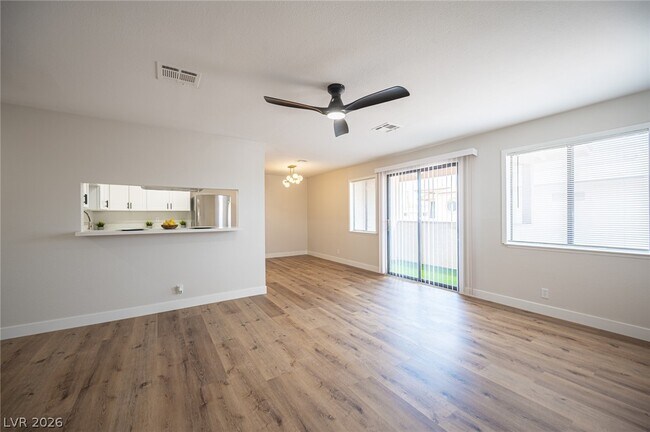 Building Photo - 3720 Snorkel Cir