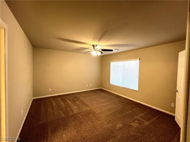 Building Photo - 6789 Flamenco Ct