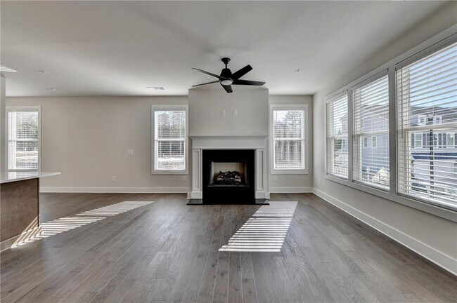 Building Photo - 1241 Waldon Xing