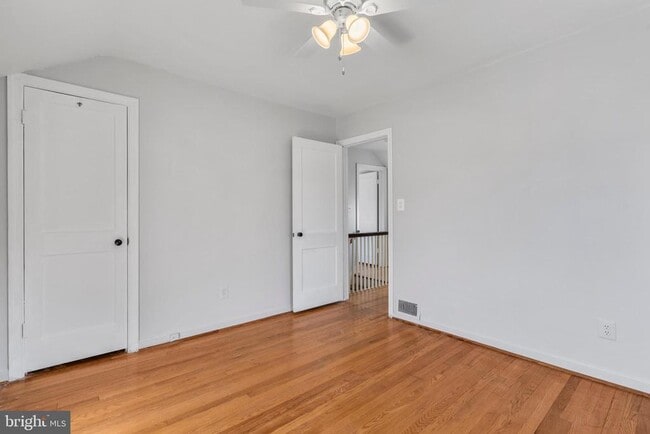 Building Photo - 6130 11th Rd N