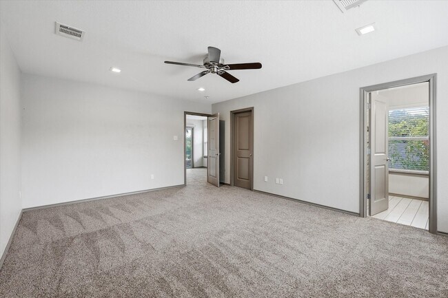 Building Photo - 1804 Glenmore Ave