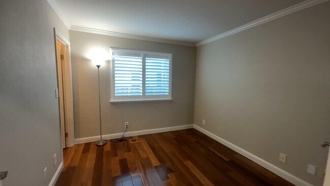 Building Photo - 2270 Tamarisk Ct