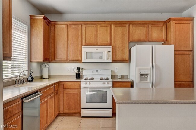Building Photo - 6646 Colorado Spruce St
