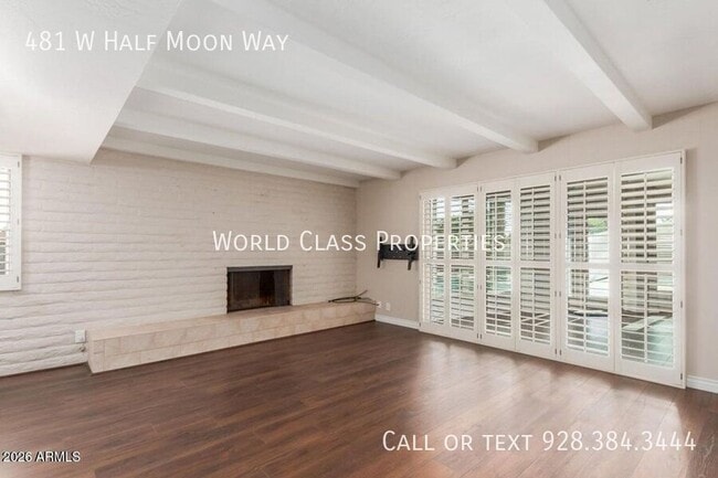 Building Photo - 481 W Half Moon Way