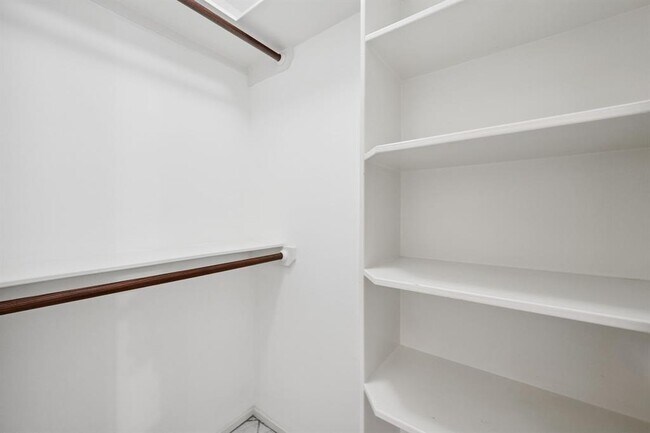 Building Photo - 3346 Birch Creek Dr