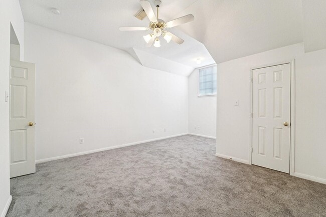 Building Photo - 14420 Walters Rd