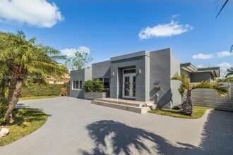 Building Photo - 7549 Buccaneer Ave