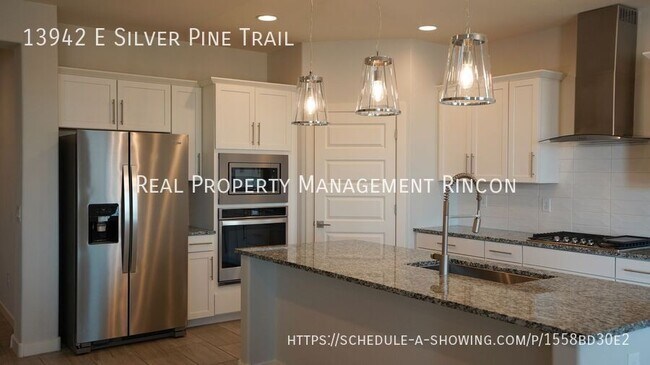 Building Photo - 13942 E Silver Pne Trl