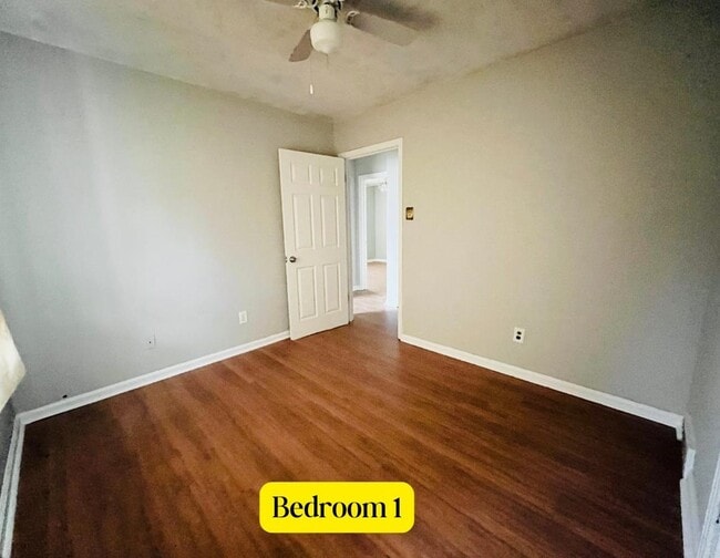 Building Photo - 5057 Gull Rd