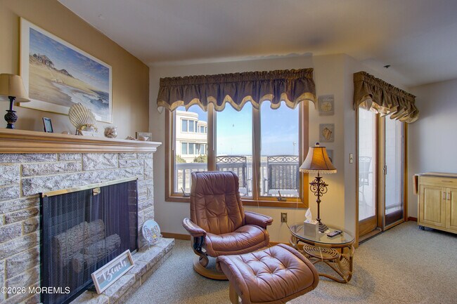 Building Photo - 900 Ocean Ave