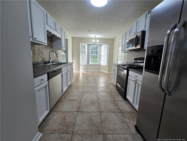 Building Photo - 625 Winthrop Ct