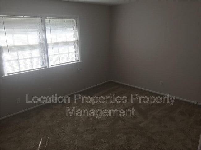Building Photo - 2503 Missouri St