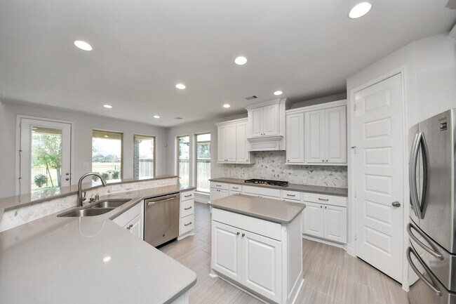 Building Photo - 22627 Duncan Brush Trace