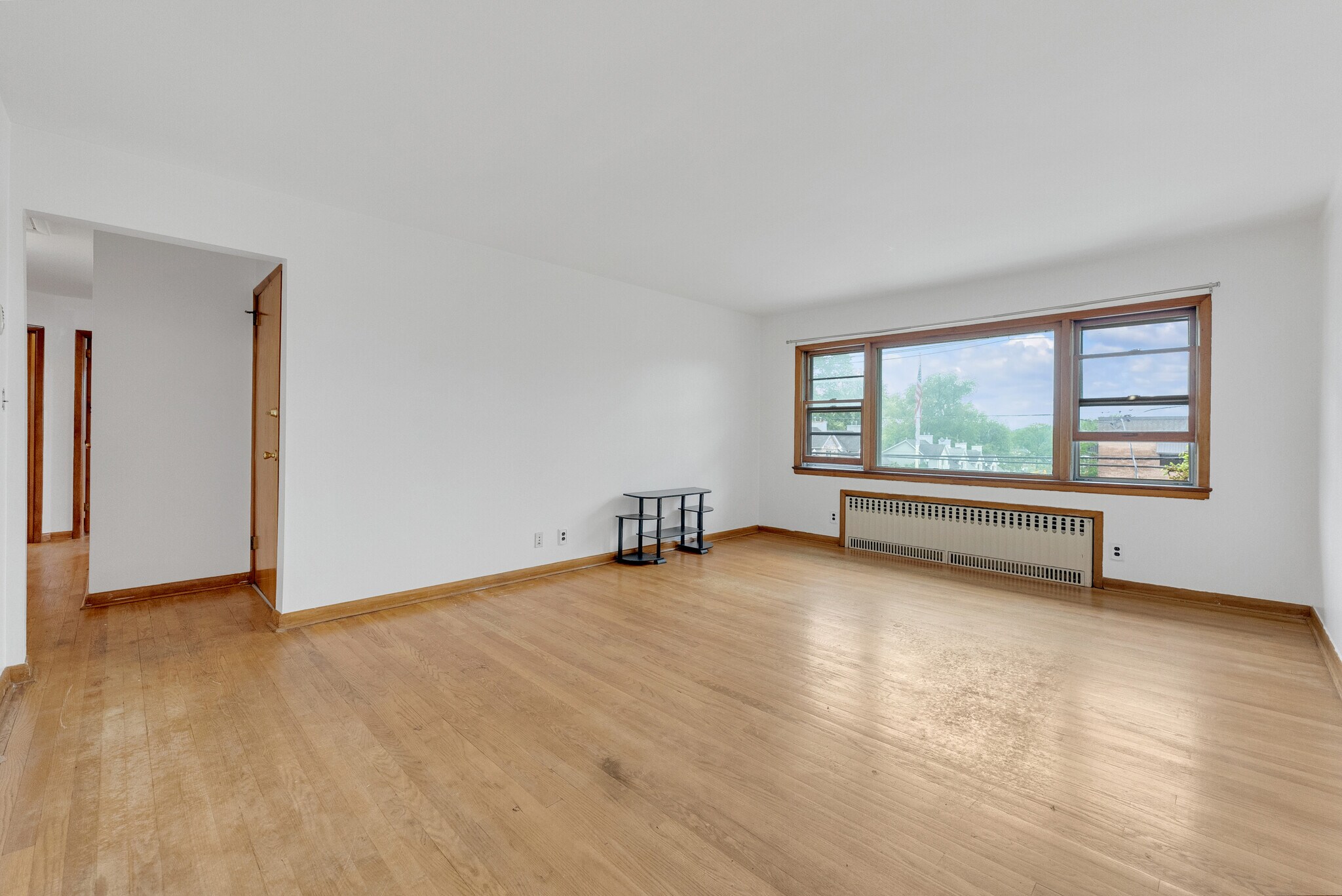 Building Photo - 480 N Midland Ave