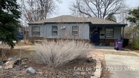 Building Photo - 2209 S Cherry St