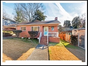 Building Photo - 112 E Lawson St