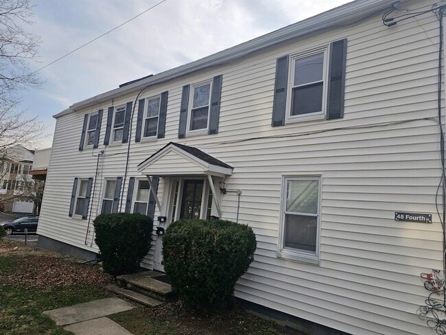 Building Photo - 48 Fourth Street Unit 4