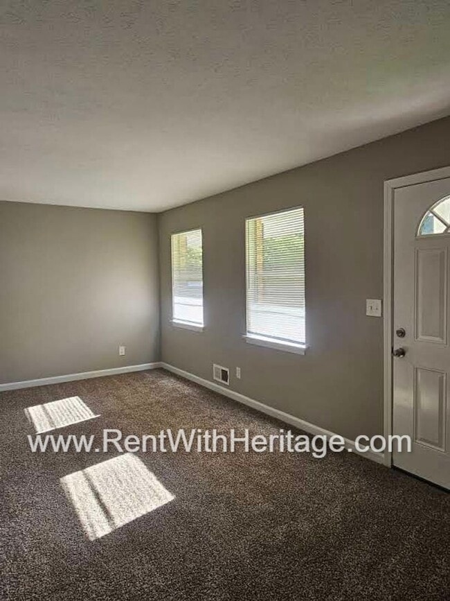 Building Photo - WOW! Fantastic Ranch With All The Upgrades...