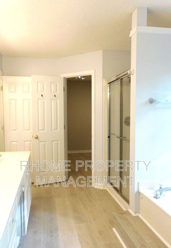 Building Photo - 9050 Brockham Way
