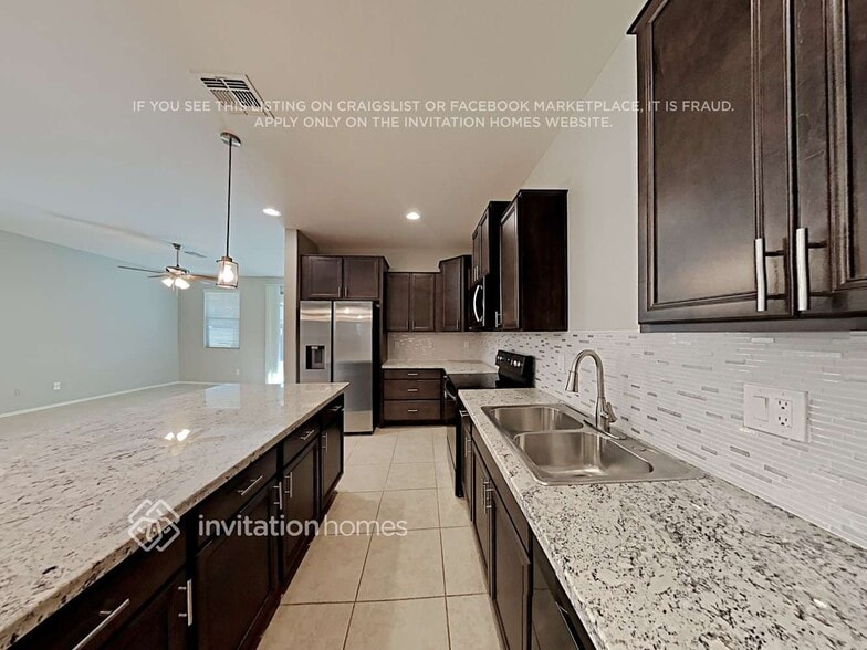 Building Photo - 17987 W Ida Ln