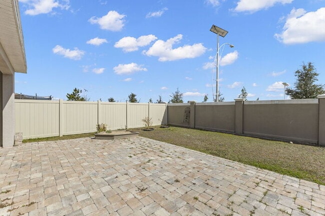 Building Photo - BEAUTIFUL Home For Rent in Epperson Lagoon!