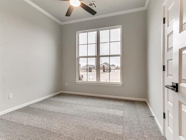 Building Photo - 3013 SW 133rd St