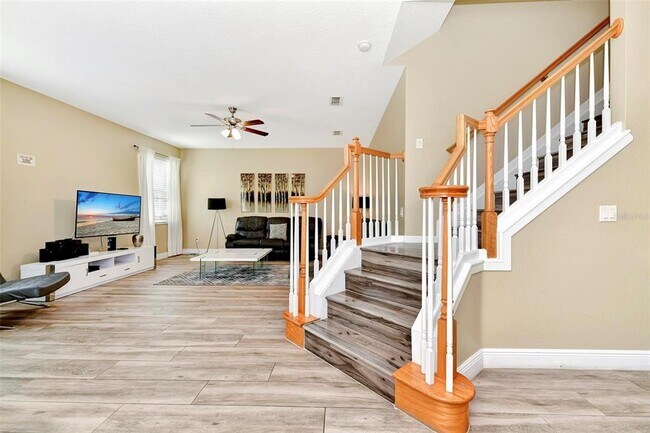 Building Photo - 118 Higher Combe Dr