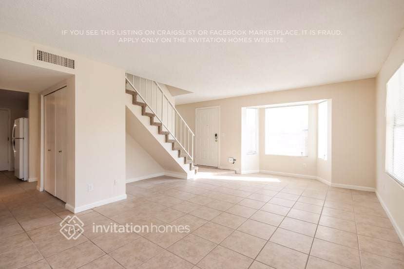 Building Photo - 4453 W Taro Dr